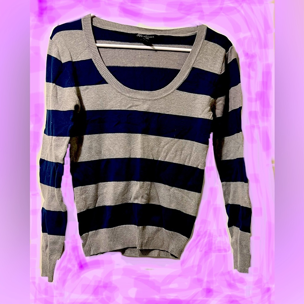 Ladies V neck